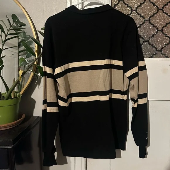 KOTN Black and Cream Zip-Up Sweater - Picture 8 of 11